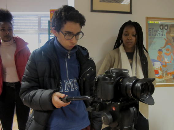 O MUNDO À NOSSA VOLTA - Cinema cem anos de juventude - Filmagem exercícios @ Escola Secundária Miguel Torga